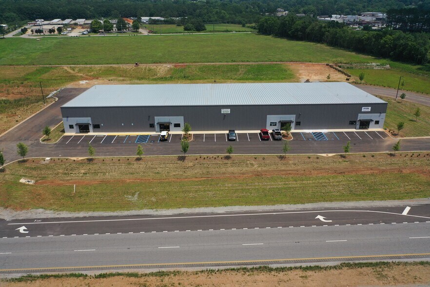 Primary Photo Of 5150 Memorial Pky NW, Huntsville Flex For Lease