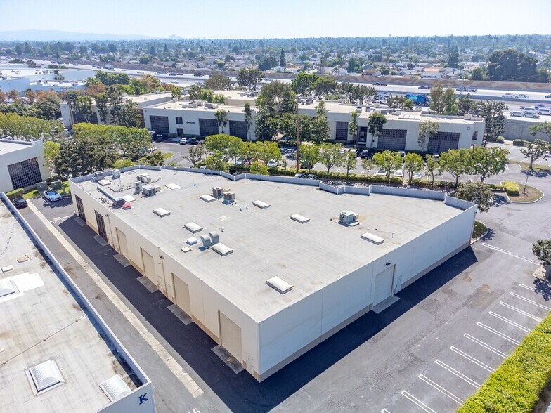 More Photos Of 3505 Cadillac Ave, Costa Mesa Light Distribution For Sale