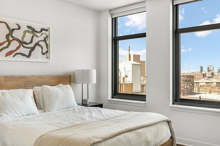 More Photos Of 555 W Kinzie St, Chicago Apartments For Lease