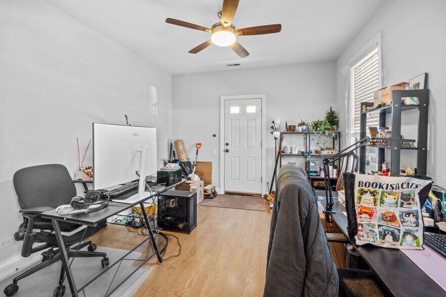 More Photos Of 2435 S California Ave, Chicago Apartments For Sale