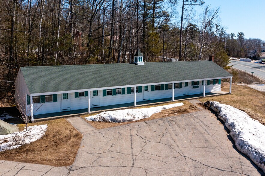 More Photos Of 3245 White Mountain Hwy, North Conway Hotel For Sale