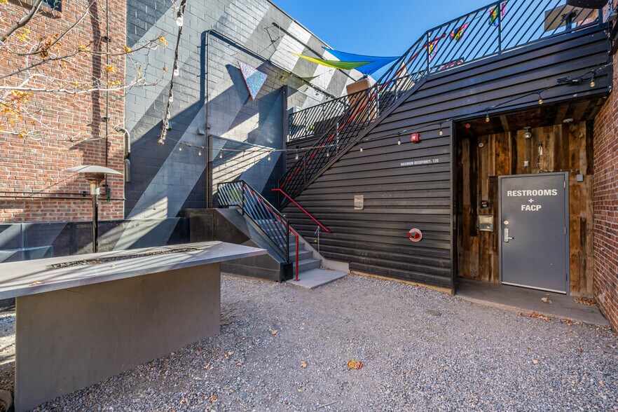 More Photos Of 2036-2046 Broadway, Denver Restaurant For Sale