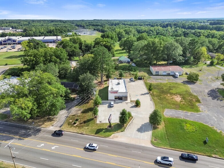 More Photos Of 1400 Highway 72 E, Corinth Health Club For Sale