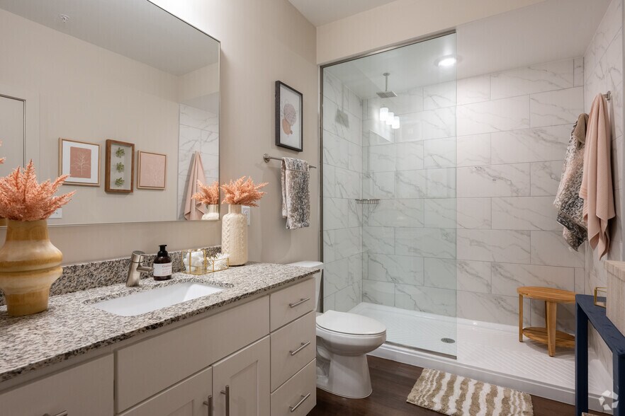 More Photos Of 10945 Nuckols Rd, Glen Allen Apartments For Sale