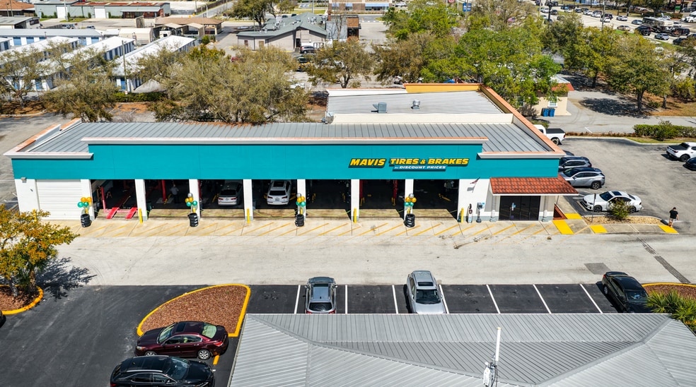 Primary Photo Of 35560 N US Highway 27, Haines City Auto Repair For Sale