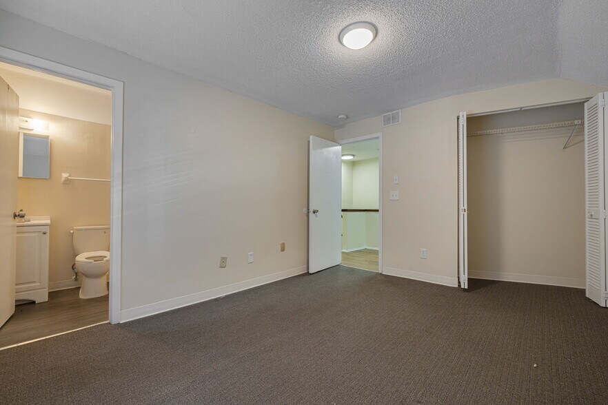 More Photos Of 220 Scotland St, Dunedin Healthcare For Lease