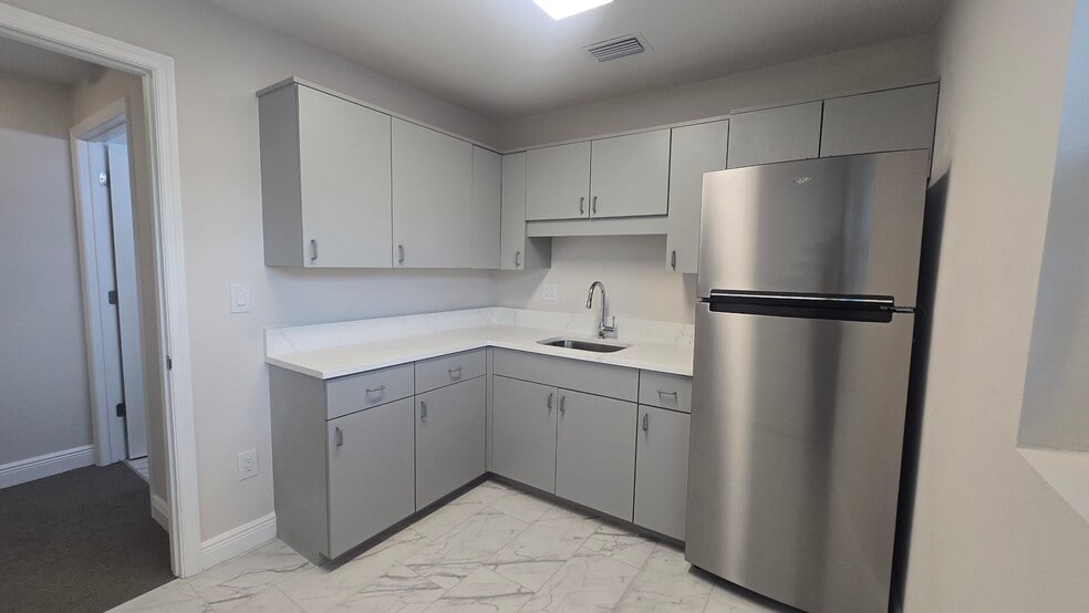 More Photos Of 2300 W Bay Dr, Largo Medical For Lease