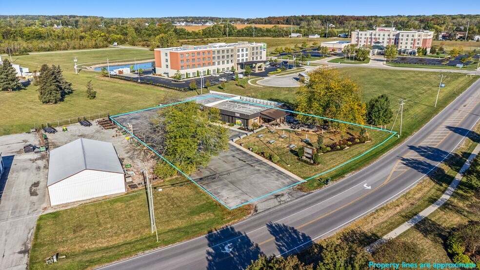 More Photos Of 1720 North Ridge Rd, Findlay General Retail For Sale