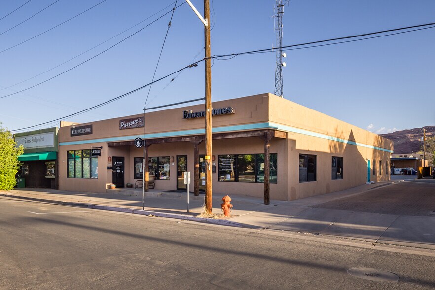 More Photos Of 45 E Center St, Moab Storefront For Sale