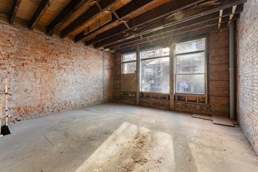 More Photos Of 58 King St E, Hamilton Storefront Retail Office For Sale