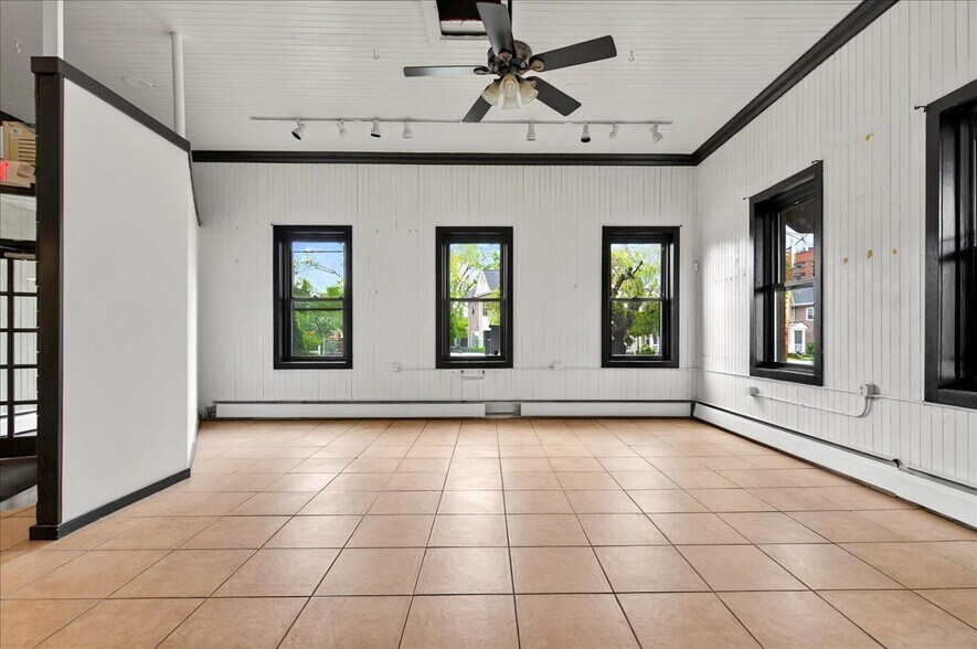 More Photos Of 80 W Circular St, Saratoga Springs Storefront For Lease