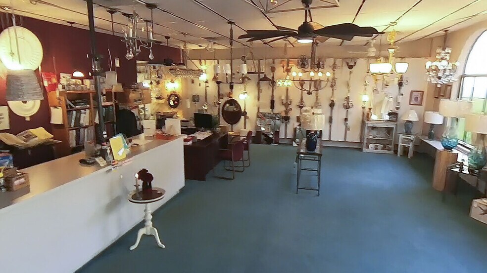 More Photos Of 3212 S Main St, Salisbury Storefront Retail Office For Sale