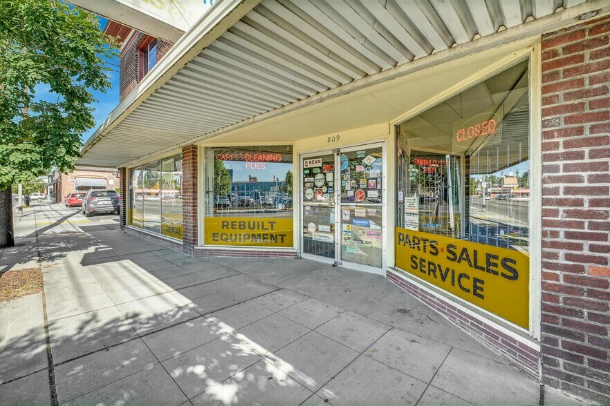 More Photos Of 803-809 S 38th St, Tacoma Storefront Retail Office For Sale