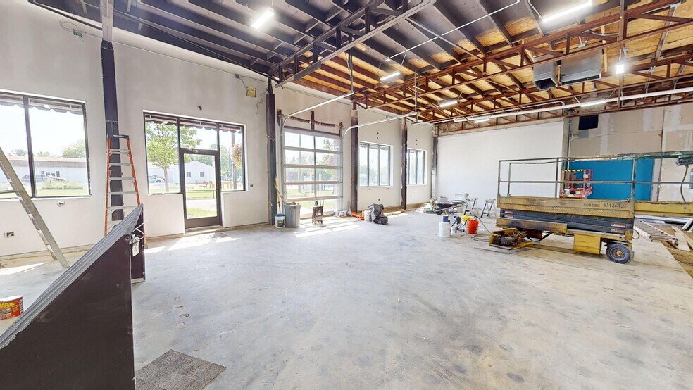 More Photos Of 211 Main St, Pinckney Storefront Retail Office For Sale