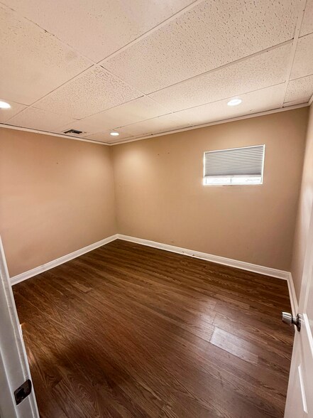 More Photos Of 1140 Fairfax, West Hollywood Medical For Lease