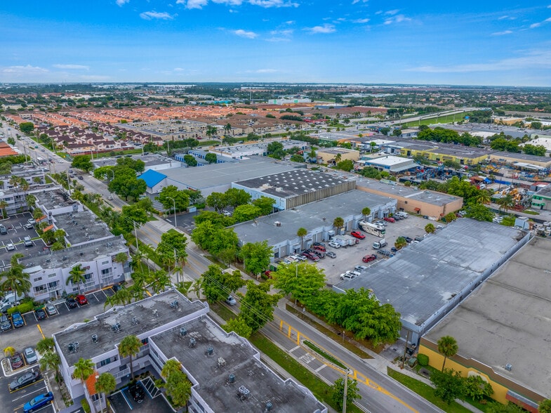 More Photos Of 2693 W 76th St, Hialeah Warehouse For Sale