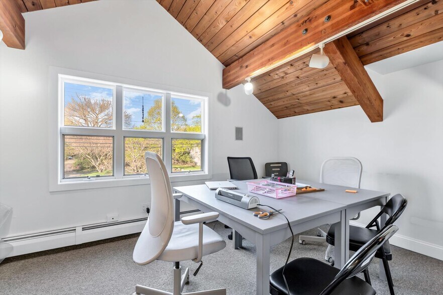 More Photos Of 1049 Main St, West Barnstable Medical For Sale