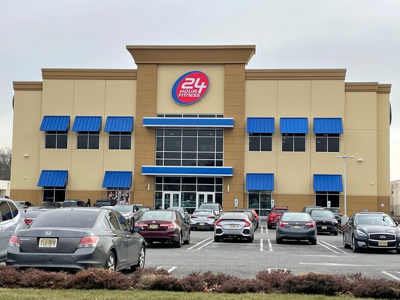 More Photos Of 2450 US Highway 22, Kenilworth Auto Dealership For Sale