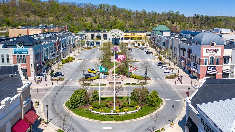 More Photos Of 118 Shawan Rd, Hunt Valley General Retail For Lease