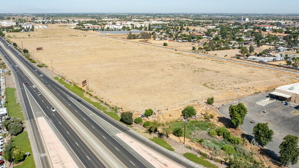 More Photos Of Highway 198 Hwy @ 12th Street, Hanford Land For Sale