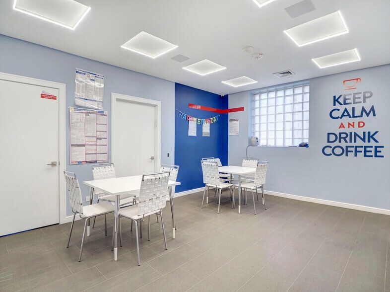 More Photos Of 158 Bergen Tpke, Ridgefield Park Medical For Lease