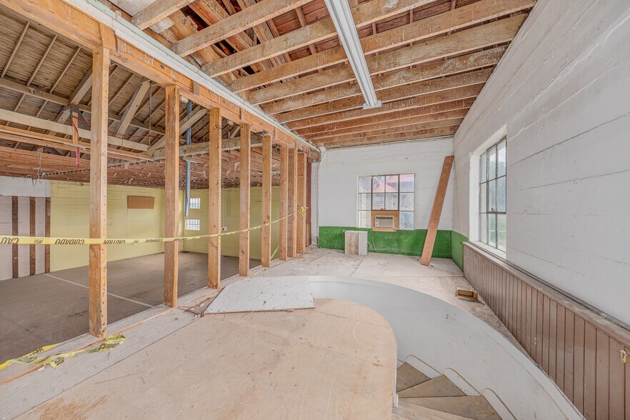 More Photos Of 2155 Paddock Ave, Weiser Office For Sale