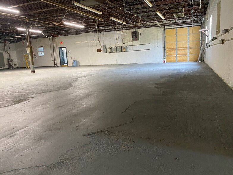 More Photos Of 85 Nicholson Rd, Gloucester City Manufacturing For Sale