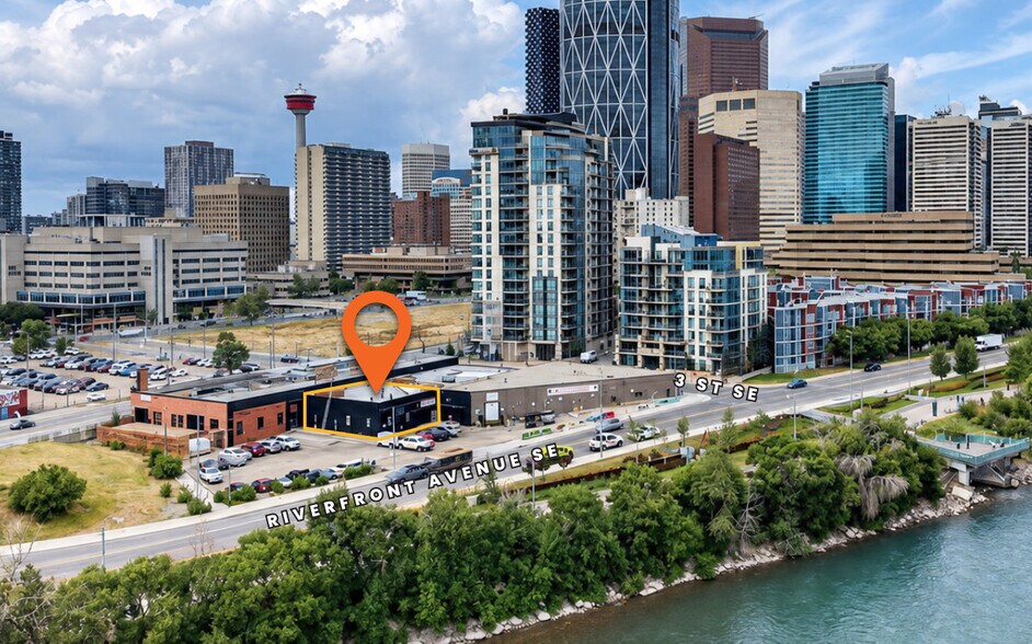 Primary Photo Of 417 Riverfront Av SE, Calgary Restaurant For Lease