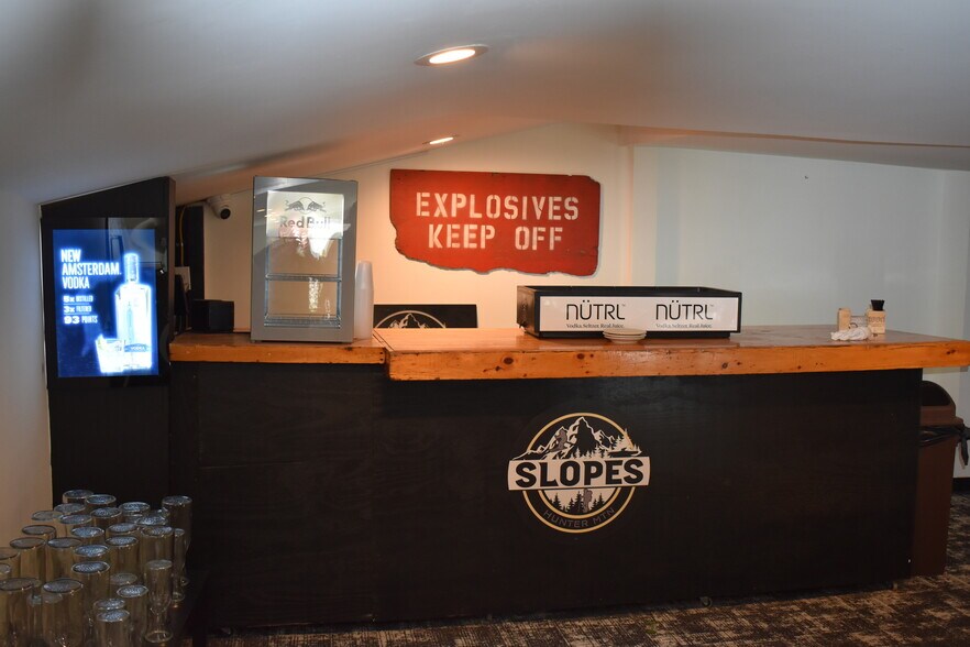 More Photos Of , Tannersville General Retail For Sale