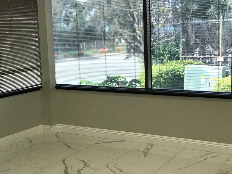 More Photos Of 3701 Birch St, Newport Beach Medical For Lease
