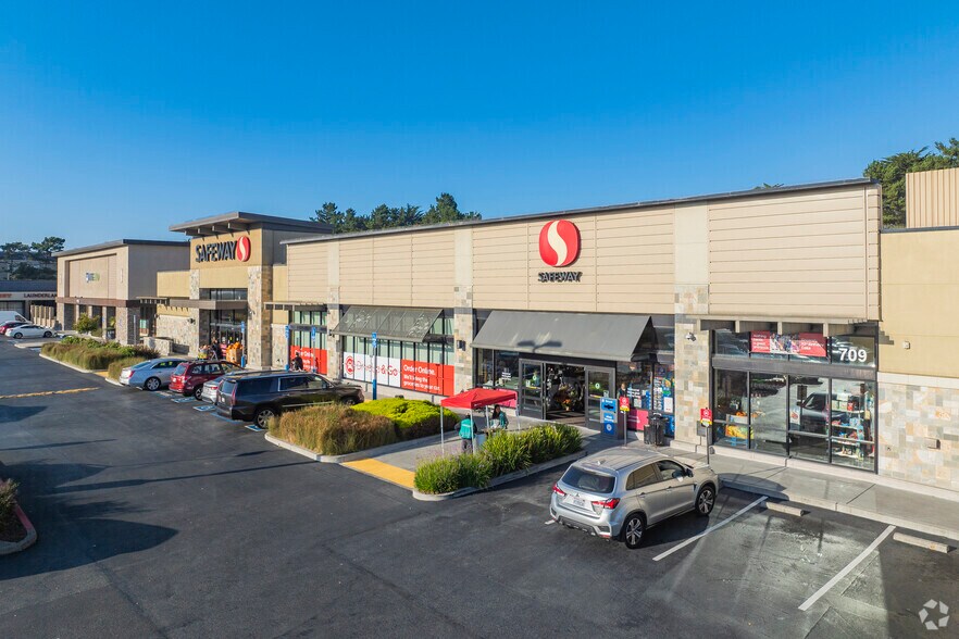 More Photos Of 200-250 Fairmont Shopping Ctr, Pacifica Unknown For Lease
