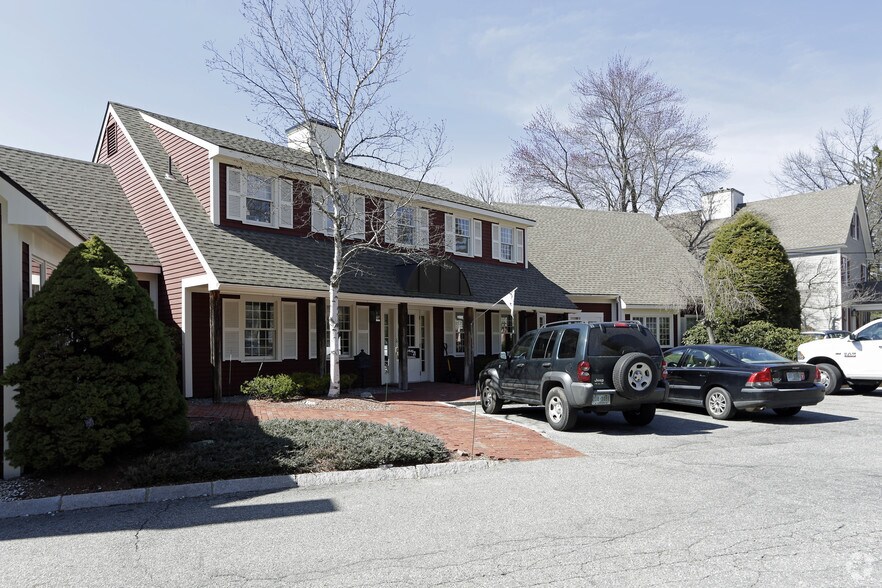 More Photos Of 89 Amherst St, Nashua Office For Lease