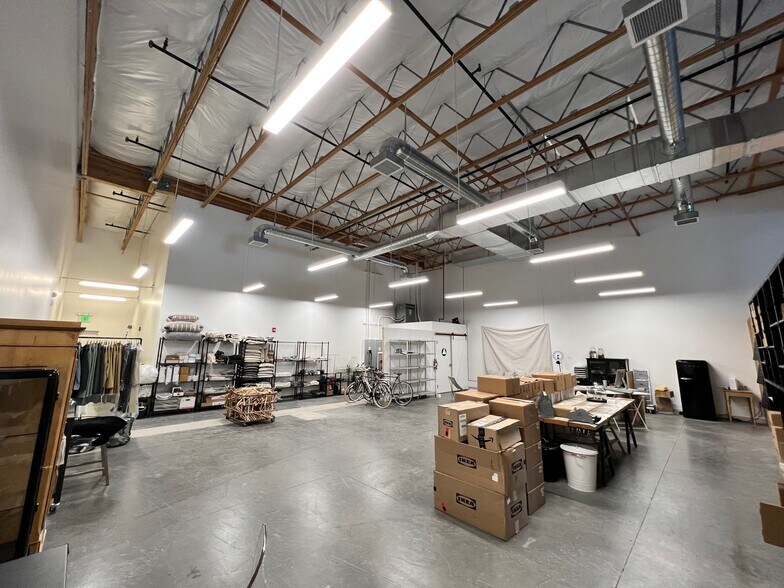 More Photos Of 308 Soscol Ave, Napa Department Store For Lease