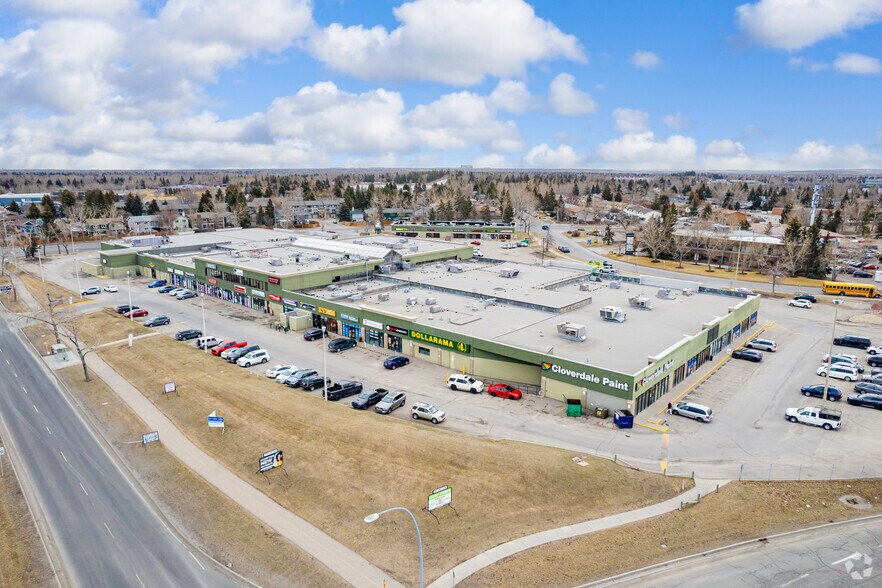 More Photos Of 240 Midpark Way SE, Calgary Unknown For Lease