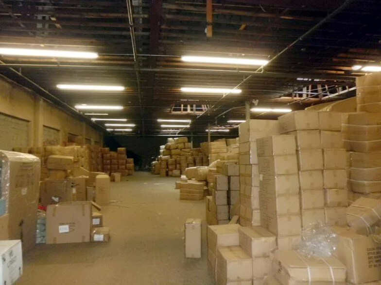 More Photos Of 24 Sheridan Ave, Clifton Warehouse For Sale