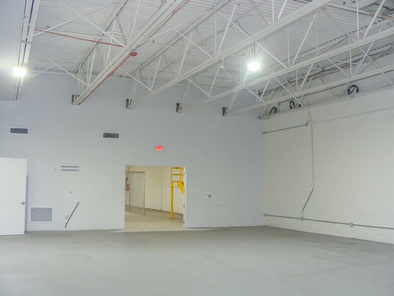 More Photos Of 1108 W Gila Bend Hwy, Casa Grande Manufacturing For Lease