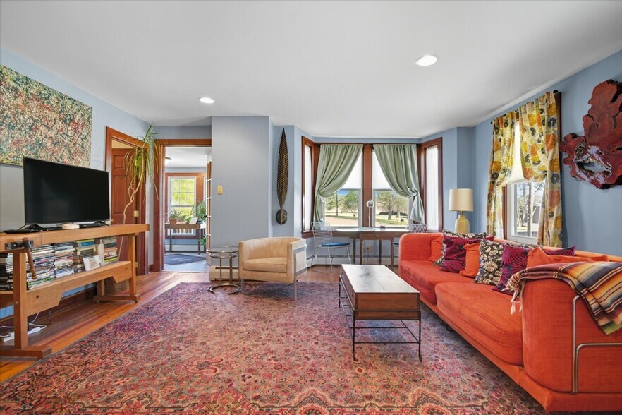 More Photos Of 221 Upper Swiftwater Rd, Cresco Apartments For Sale