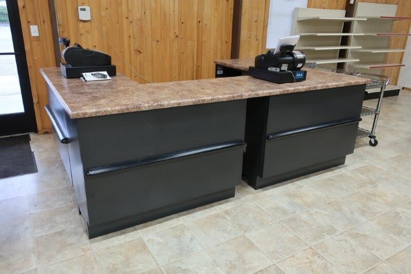 More Photos Of 71 Commerce St, Hickory Supermarket For Sale