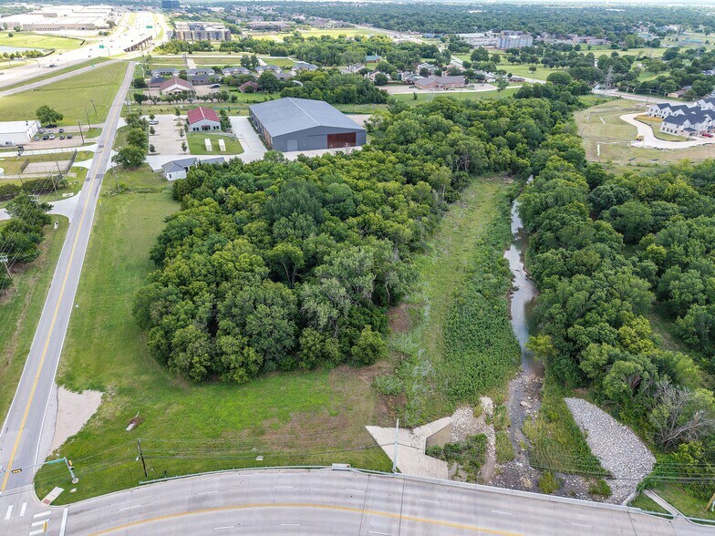 More Photos Of 1771 Robinson Road, Grand Prairie Warehouse For Sale