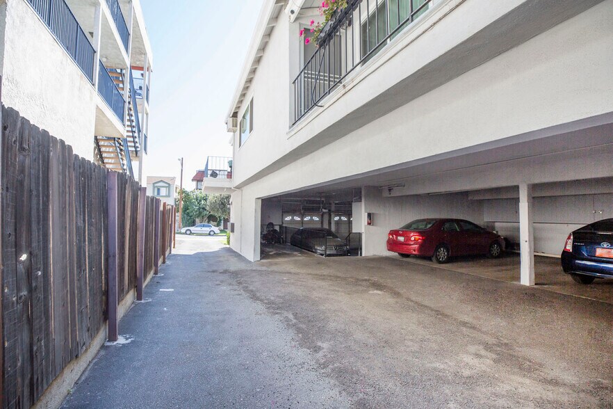 More Photos Of 1157 Justin Ave, Glendale Apartments For Sale