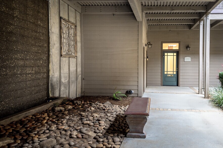 More Photos Of 140 Litton Dr, Grass Valley Medical For Lease