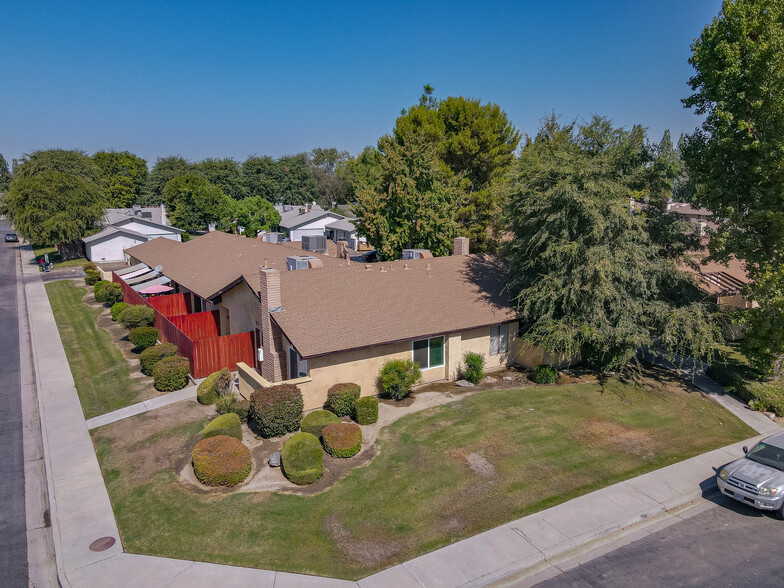 Primary Photo Of 6913 Klamath Way, Bakersfield Apartments For Sale