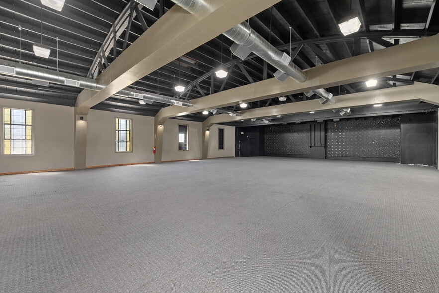 More Photos Of 13041 San Pablo Ave, San Pablo Freestanding For Lease