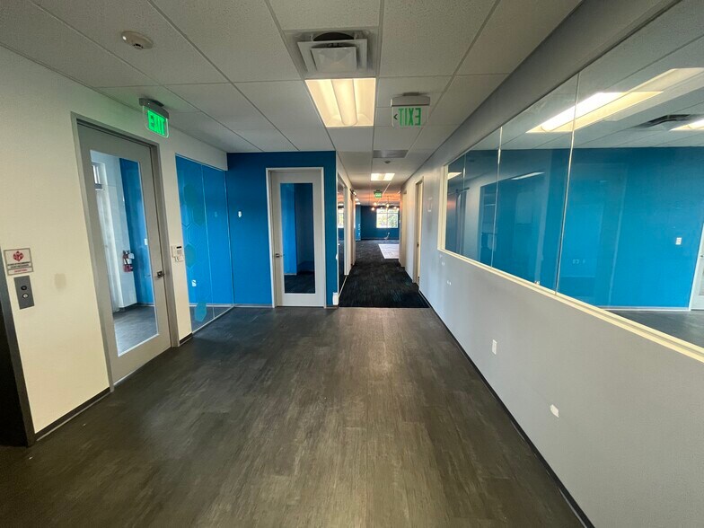 More Photos Of 260 SW Natura Ave, Deerfield Beach Office For Sale