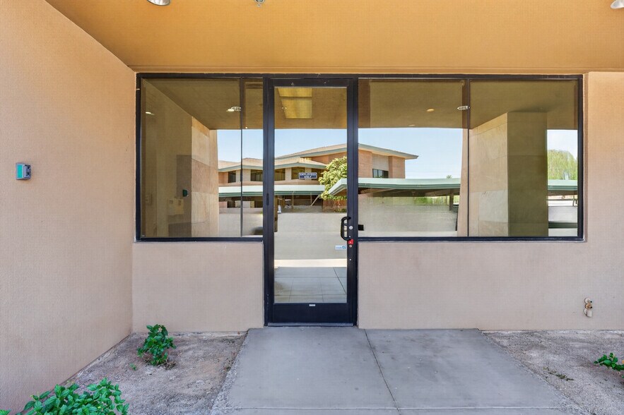 More Photos Of 15810 S 45th St, Phoenix Medical For Sale