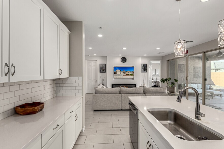 More Photos Of 11074 W Tonto St, Avondale Assisted Living For Sale