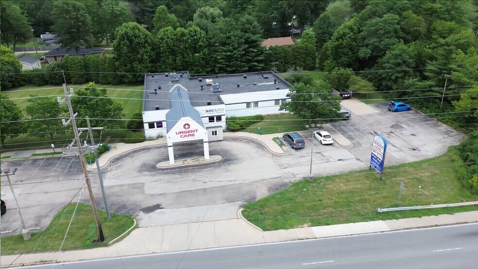 More Photos Of 872 Ohio Pike, Cincinnati Medical For Sale