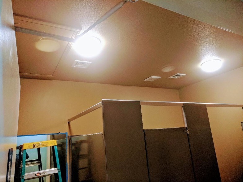 More Photos Of 2515A Wilma Rudolph, Clarksville Office For Lease