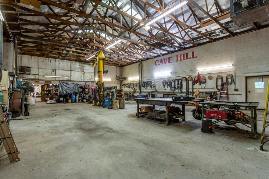 More Photos Of 1446 Jacob Burner Dr, Mcgaheysville Warehouse For Lease