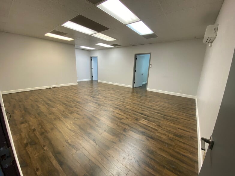 More Photos Of 8811 S Tacoma Way, Tacoma Medical For Lease